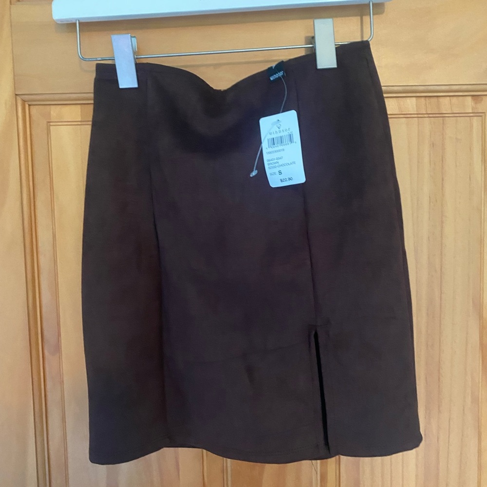 NWT brown slit skirt